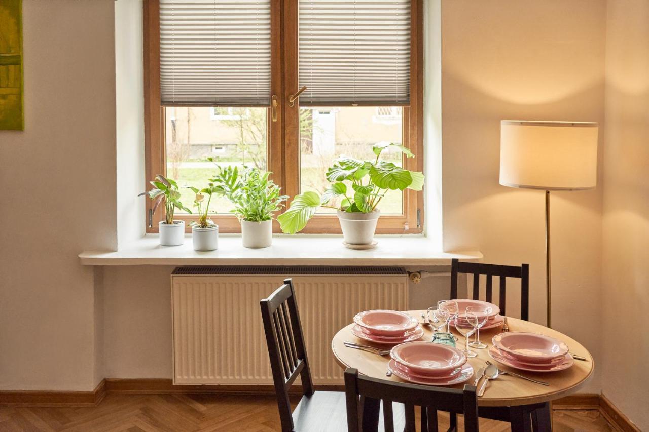 Stary Mokotow, Z Ogrodkiem Apartment Warsaw Exterior photo